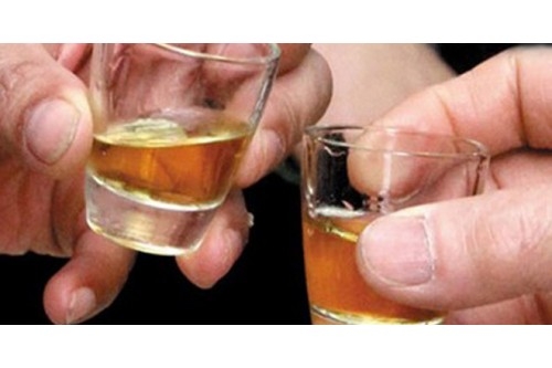 Chiêu 'uống rượu không say' sai lầm của các quý ông