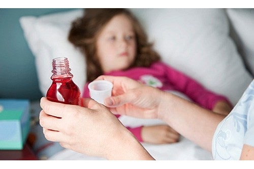 Giải mã cơn ho của bé