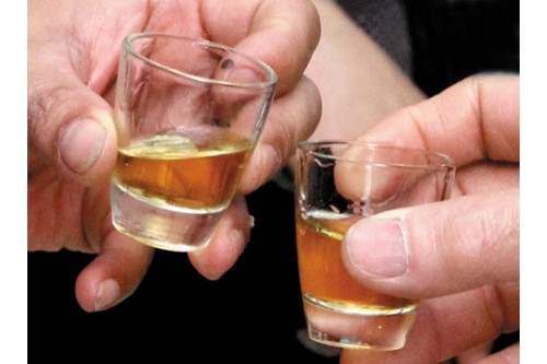 Muốn chồng cai được rượu, bạn hãy làm theo cách sau đây